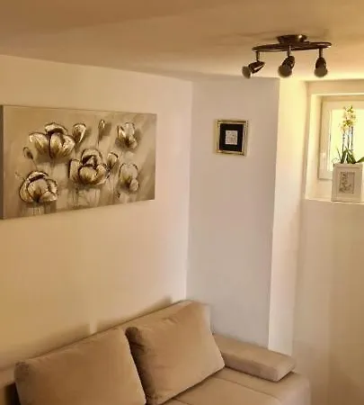 Mira Apartment *