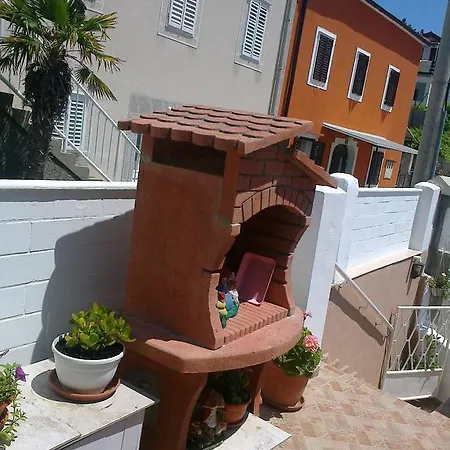 Mira Apartment Baska (Krk)